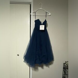 Navy blue strapless party dress